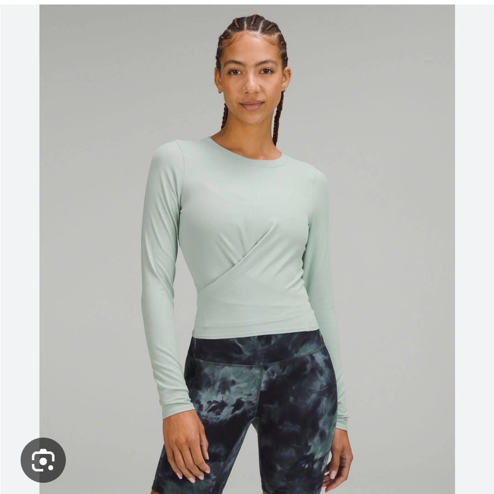 Lululemon Time to Restore Nulu Long Sleeve Tee (Wrap) RARE silver blue color
